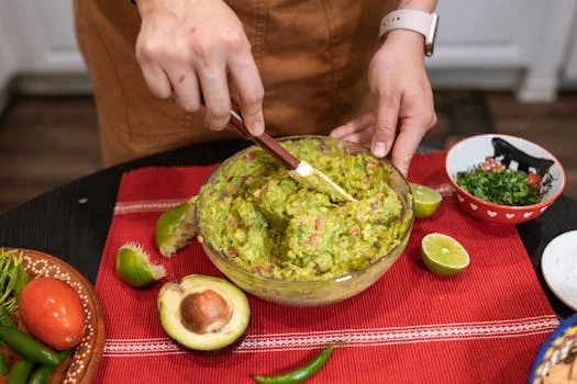 fresh guacamole avocado lime cilantro chips